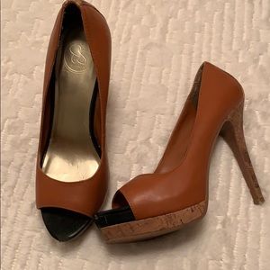 Jessica Simpson heels